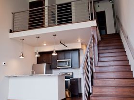Bailey School Lofts, BL L-10