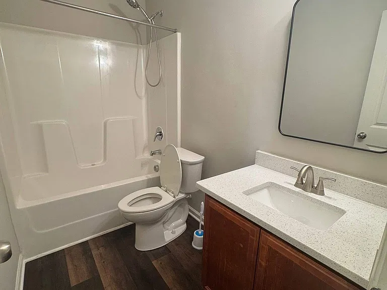 1617 Friendly Rd — Photo 13