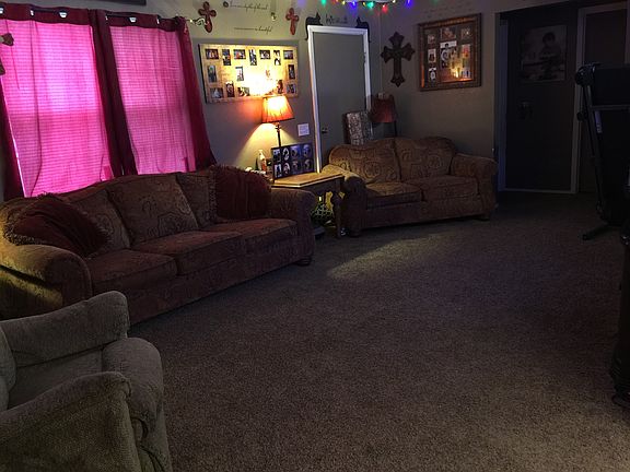 3rd image of 1009 W Tahlequah Ave