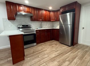 6088 67th Ave, Ridgewood, NY 11385