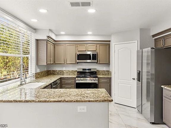 5th image of 8528 Sierra Cima Ln