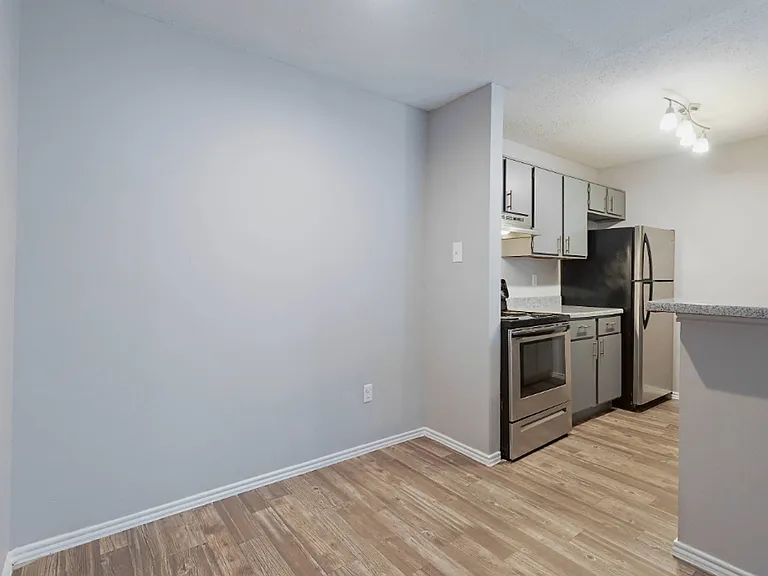 The Heights at 701 — Photo 12