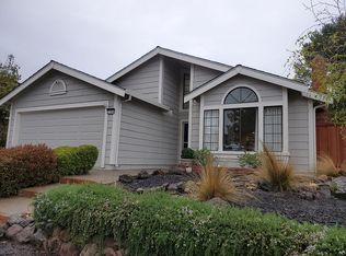 2304 Banbury Loop, Martinez, CA 94553