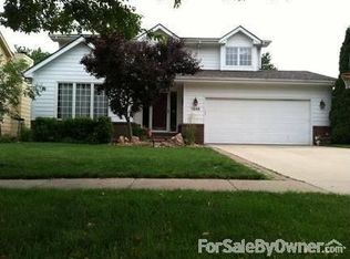 1948 Walnut St, West Des Moines, IA 50265