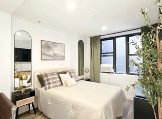 253 Dekalb Ave #1, Brooklyn, NY 11205