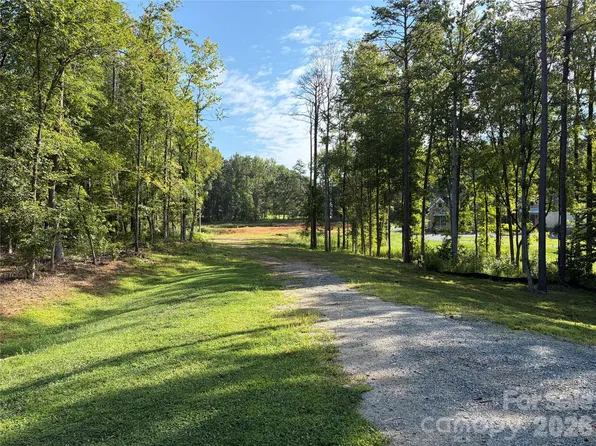 9930 Minnie Lemmond Ln, Charlotte, NC 28227