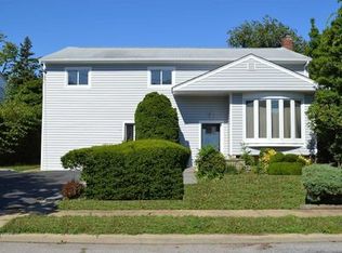 3427 Steven Rd, Baldwin, NY 11510