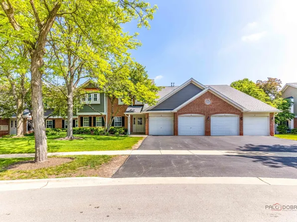2442 Charleston Dr Unit 5, Schaumburg, IL 60193