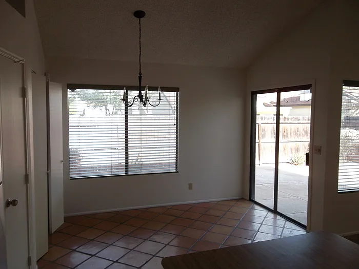 7505 E Harbor Dr — Photo 7