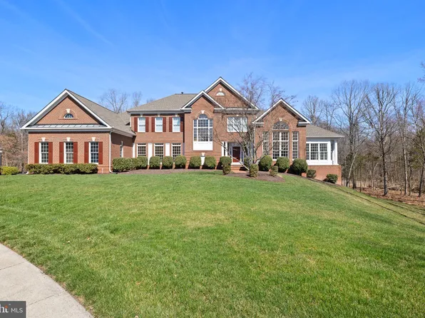 5801 Ridings Manor Pl, Centreville, VA 20120