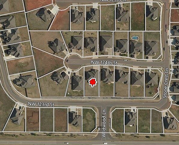 1st image of 8600 NW 124th St