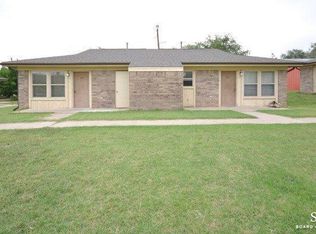 403 S 3rd St, Lincoln, KS 67455