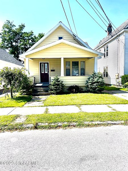3rd image of 1436 Van Cortland Street