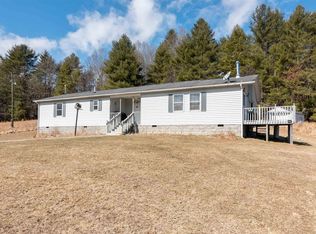 648 White Pine Dr, Bland, VA 24315