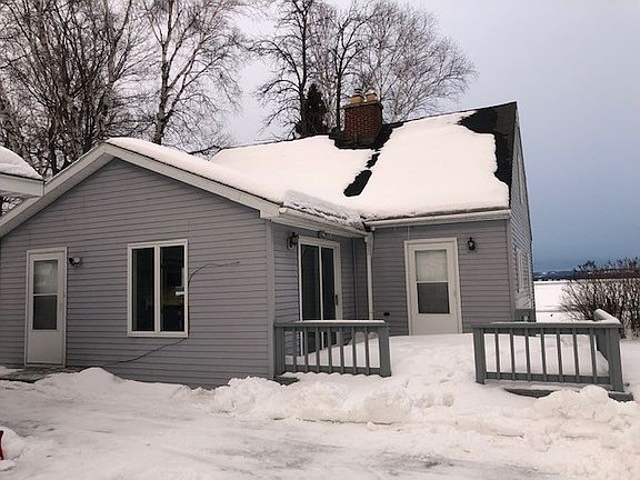 5th image of 3607 Shallows Beach Ave