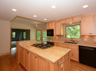 17570 Saint James Rd, Brookfield, WI 53045