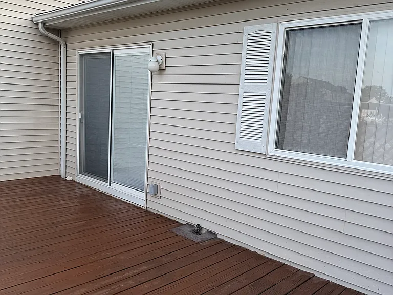 28167 Raleigh Crescent Dr — Photo 12