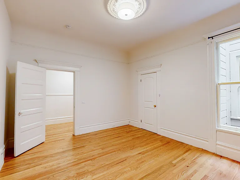 523 Waller St #525 — Photo 13