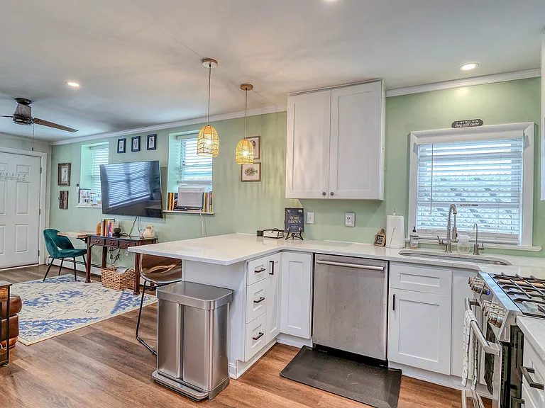 117 Newport Ct #1A — Photo 10