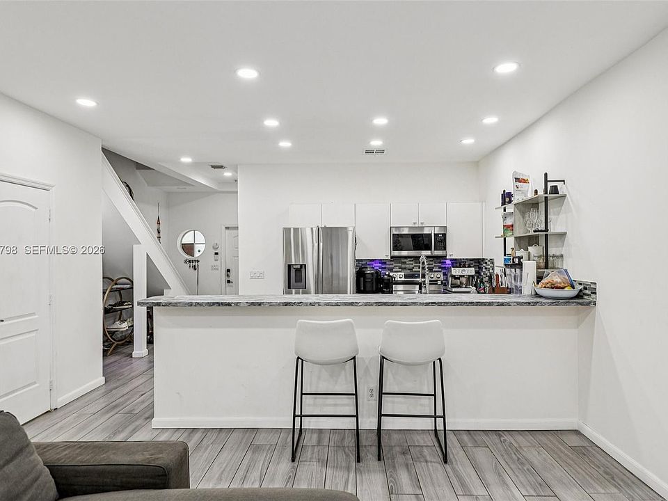 1st image of 2307 Washington St APT 5