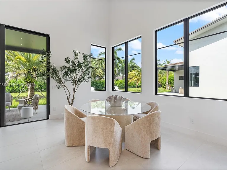 14930 SW 16th Ct — Photo 12