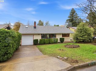 2925 Charnelton St, Eugene, OR 97405