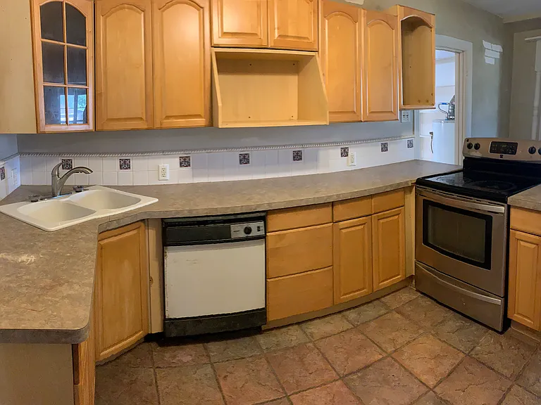 2103 North Dr — Photo 5