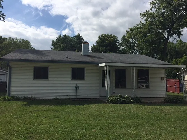 3208 Falcon Dr photo 1