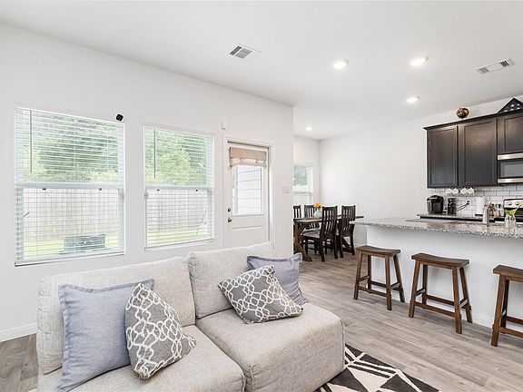 5th image of 12990 Sorrento Bay Dr