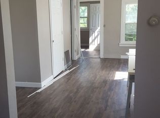 708 Villa St #A, Elgin, IL 60120