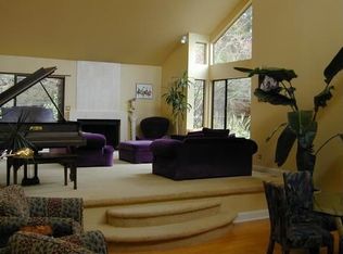 1832 Sobrante Ct, Walnut Creek, CA 94595