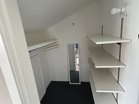 3rd image of 27 Nelson St #2