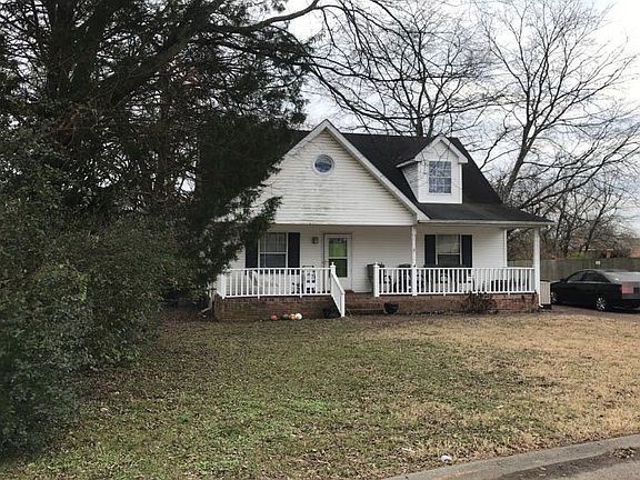 3rd image of 281 E Morris Dr
