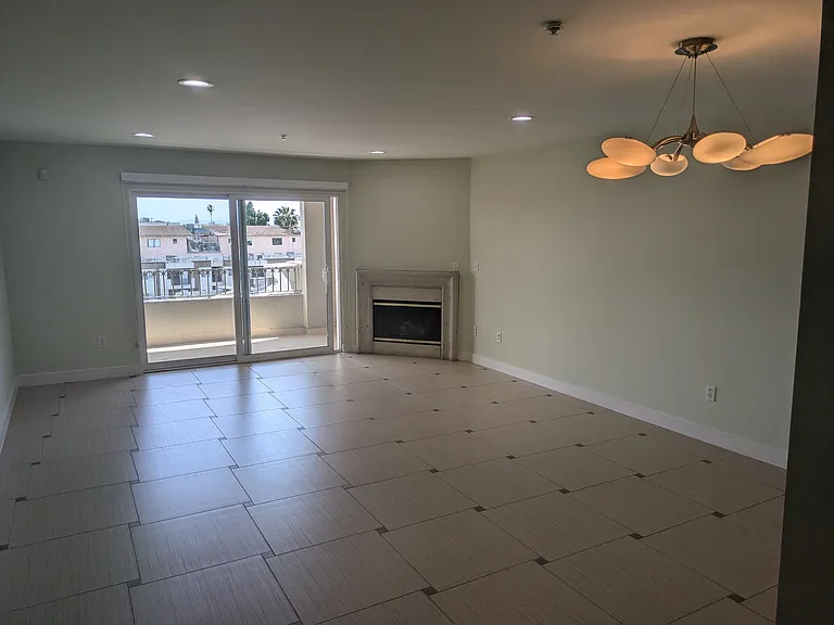 11551 Santa Monica Blvd #224 — Photo 1