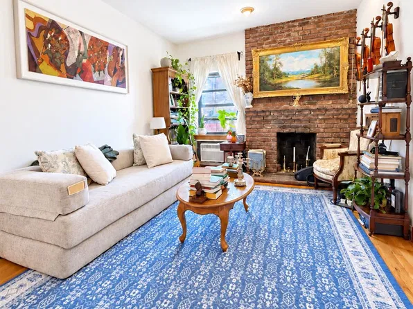 67 West 73rd Street image 1 of 16