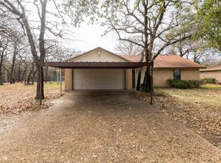301 Pecan St, Azle, TX 76020