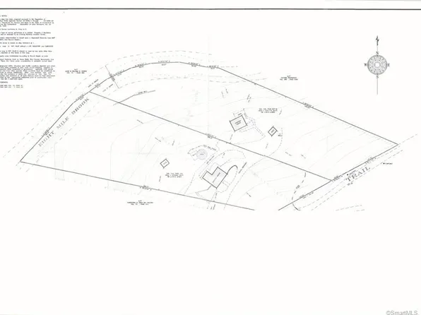 15 Hemlock Trail, Oxford, CT 06478