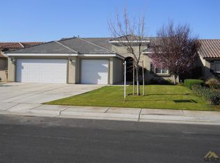 6907 Cattail Creek Way, Bakersfield, CA 93311