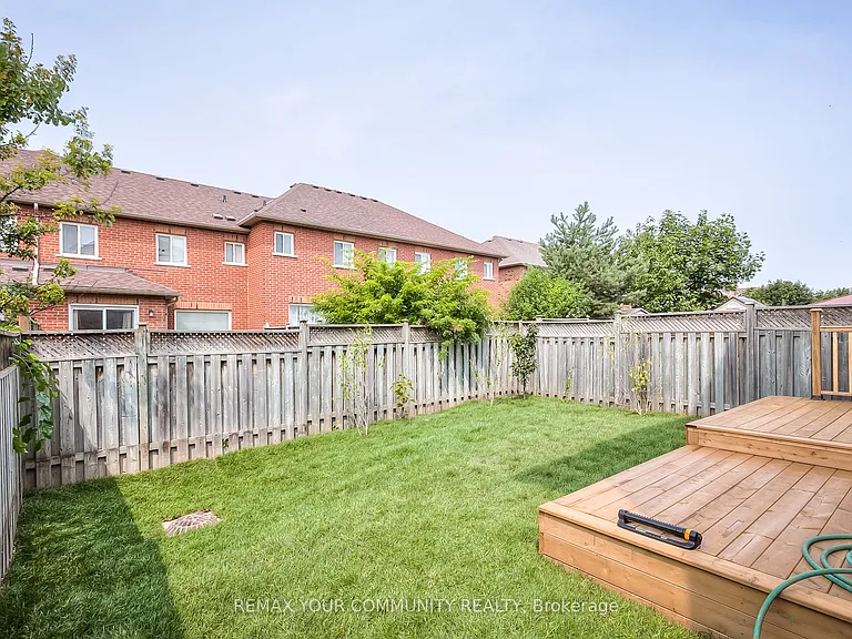222 Kayla Cres #UPPER — Photo 29