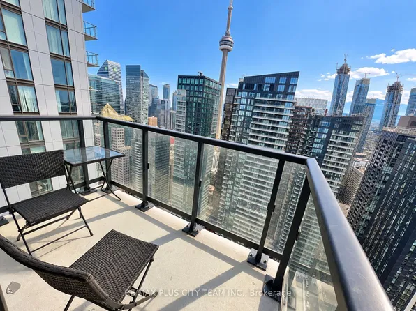 87 Peter St, Toronto, ON
