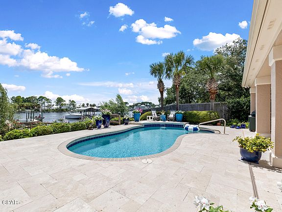 5th image of 8203 N Lagoon Dr