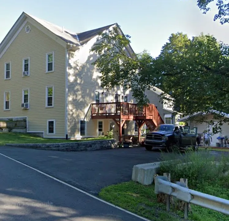 12 West St #3