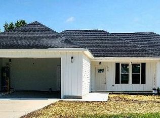 935 Aspen Ridge Ct, Deep Run, NC 28525