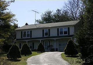 1st image of 173 Cortlandt St