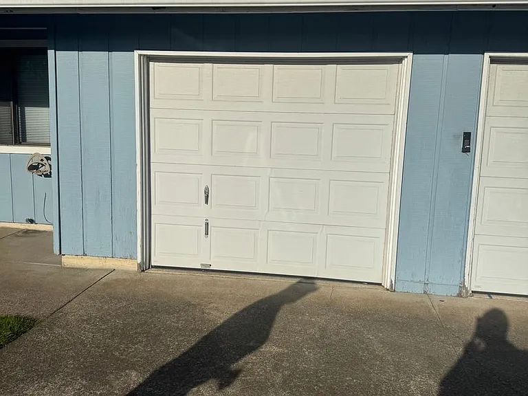 429 Lindley Ln — Photo 2