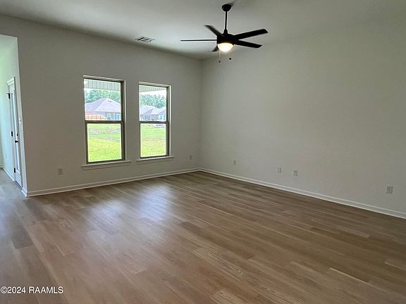 2nd image of 321 Mulholland Ln