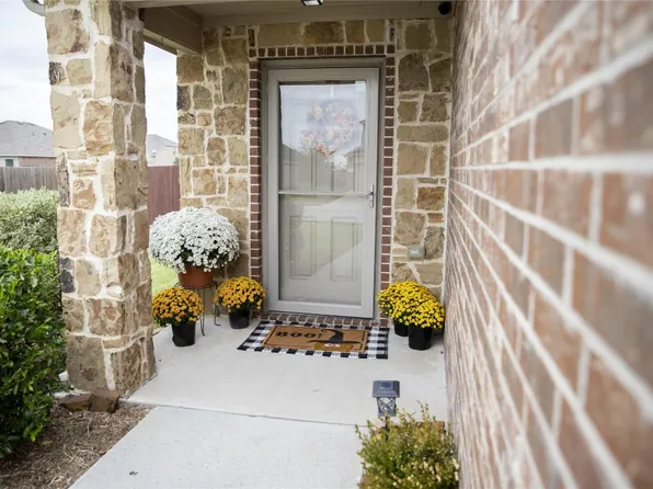 416 Plum Dr, Nevada, TX 75173