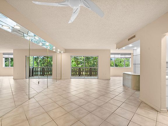 3rd image of 4001 Hillcrest Drive #406