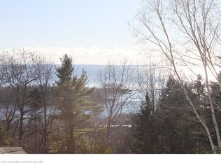 10 Timbercliffe Dr, Camden, ME 04843