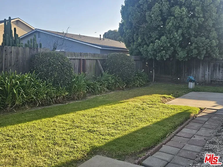 3410 Via Marina Ave — Photo 25